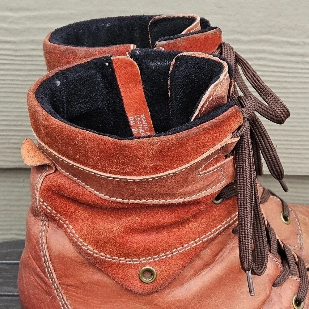 Dromedaris Kara Lace Up Red Leather Combat Moto Boots Women's Size 9.5-10 EU 40